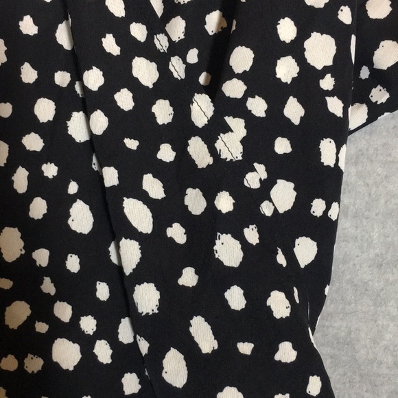 UMGEE Cross-Over Front w/Snap Dolmen Sleeve w/Feminine Ruffle HiLo Hem Oversized - Picture 12 of 16